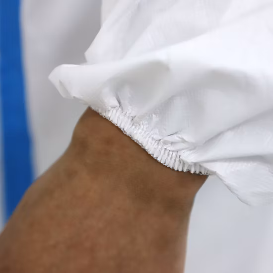 不浸透性スーツ、使い捨て隔離スーツ、防護ガウン、訪問者用防護服